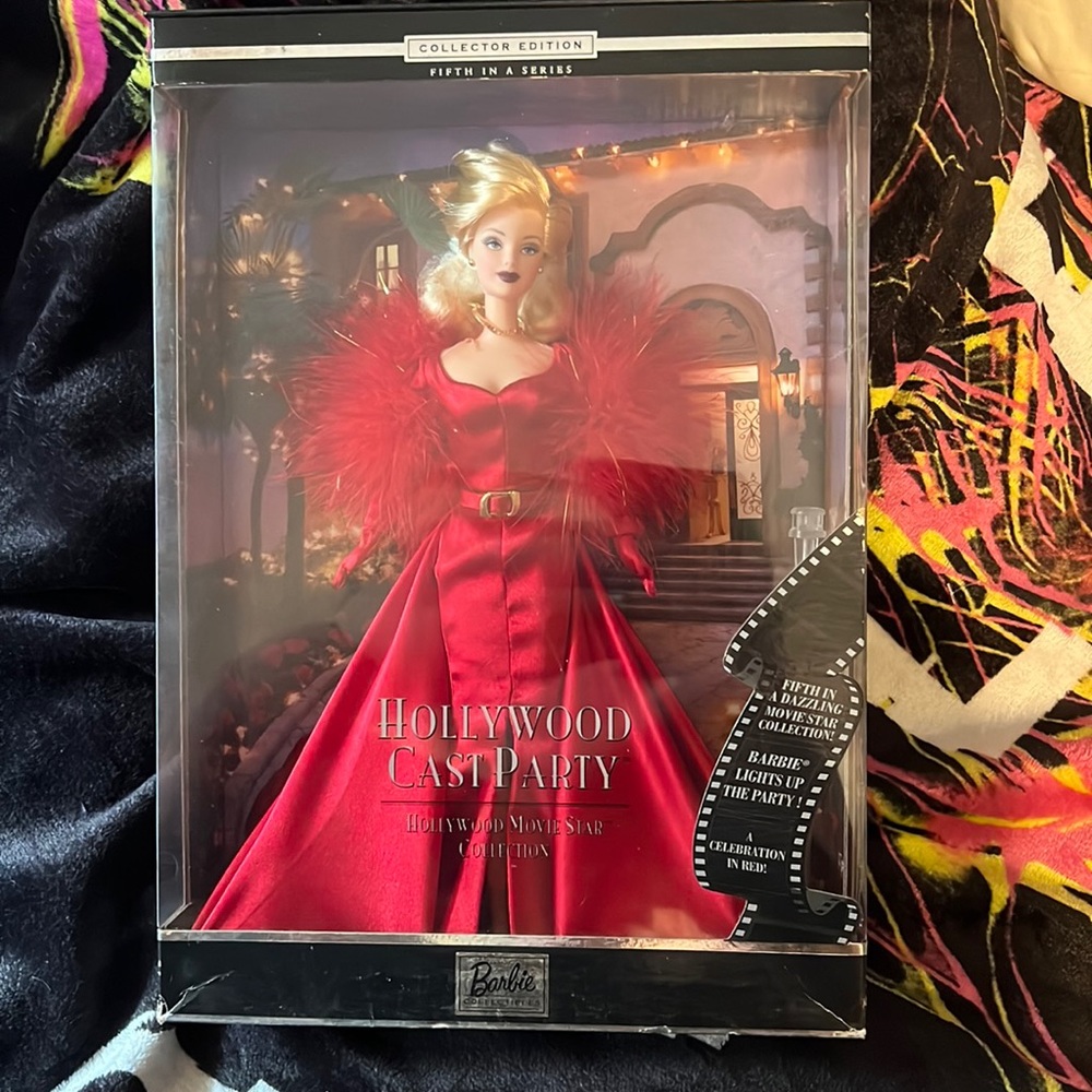 *2001 Hollywood Cast Party Barbie - Limited Collector's Edition - 5th in Series